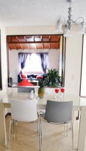 Fotografie z fotogalerie ubytování Buntes House-Casa Hotel Laureles-Estadio v destinaci Medellín