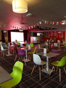 Coin salon dans l'établissement Kent Getaways