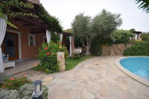 Afbeelding uit fotogalerij van Villa Borgo - Chia in Chia