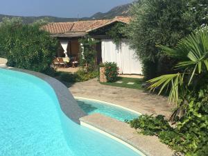 Πισίνα στο ή κοντά στο Villa Borgo - Chia +28 φωτογραφίες