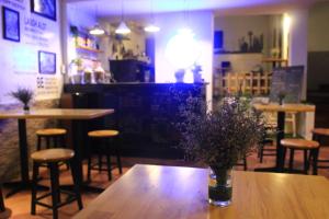 Lounge nebo bar v ubytování DaLat Sky Hostel