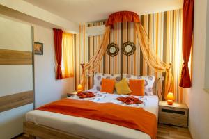Кровать или кровати в номере Soline Bay Seashore Residence