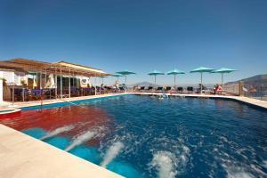 Бассейн в Hotel Minerva или поблизости