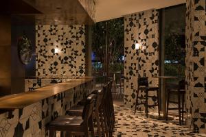 上海素凯泰酒店餐厅或其他用餐的地方