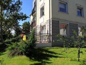 Vonkajšia záhrada v ubytovaní Apartament Przy Plaży