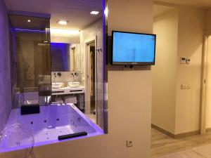 A bathroom at Villa de Plan Apartments&Suites