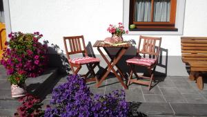 Patio alebo iná vonkajšia časť ubytovania Landhaus Ganzer