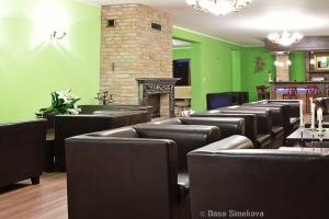 Lounge o bar area sa Penzion Lagan