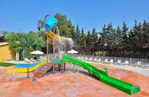 Zona de juegos infantil en Sol Marbella Estepona Atalaya Park