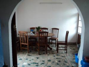 Posezení v ubytování Himalayan Vacation Home