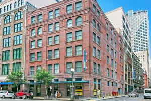 Modern Condos near French Quarter & Bourbon Street