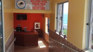 TV a/nebo společenská místnost v ubytování Hotel Ocean View & Restaurante Seafood