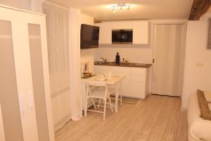 Kuchnia lub aneks kuchenny w obiekcie Bonito Apartamento Mundaka EBI-82