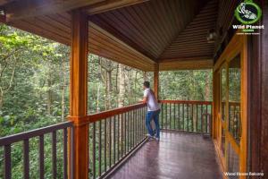 Balkón nebo terasa v ubytování Wild Planet Jungle Resort