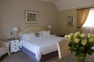 Gallery image of Constantia White Lodge Guest House in Cape Town