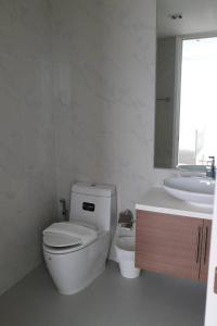 Ванная комната в My Resort Hua Hin Room D408
