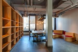 Posezení v ubytování MEININGER Hotel Berlin Tiergarten