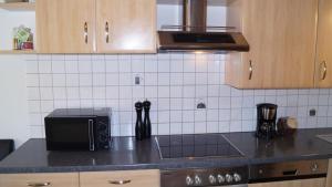 Kuchyňa alebo kuchynka v ubytovaní Ferienwohnung Julius