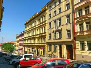 Budova, v ktorej sa apartmán nachádza