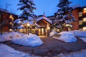Legacy Vacation Resorts Steamboat Springs Suites v zimě