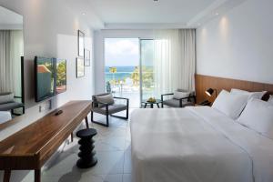 Gallery image of Akti Beach Hotel & Village Resort in Paphos City