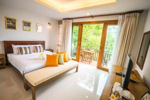 Anyamanee Resort客房内的一张或多张床位