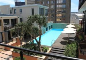 Gallery image of Piazza 100D in Cape Town