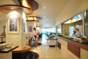 Gallery image of Flipper House Hotel - SHA Extra Plus in Pattaya Central