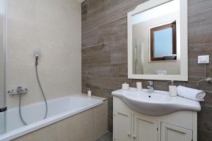 Koupelna v ubytování Villa Lurda Linardici Krk