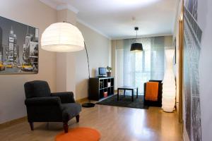 Telewizja i/lub zestaw kina domowego w obiekcie Apartamentos TH La Florida