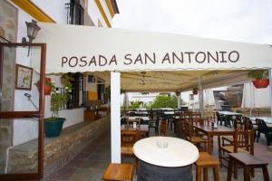 Restaurace v ubytování Hotel Posada San Antonio