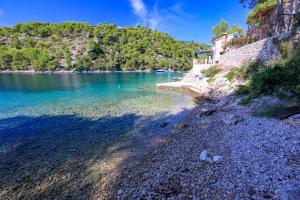 Gallery image of Robinson Jela in Bogomolje