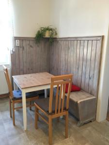 Część wypoczynkowa w obiekcie Ferienhaus Karoline
