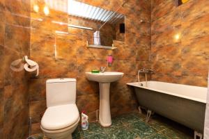 Koupelna v ubytování Guest House Gege + 31 fotografií