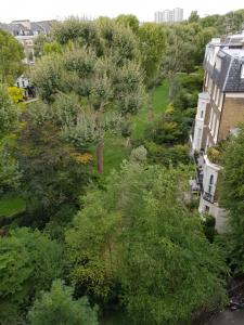 ロンドンにある24 clifton gardens pond field houseのギャラリーの写真