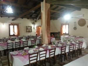 Un restaurant sau alt loc unde se poate mânca la Agriturismo S´Aranada