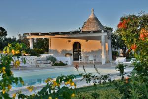 Foto dalla galleria di Il Trullo delle Rondini a Cisternino