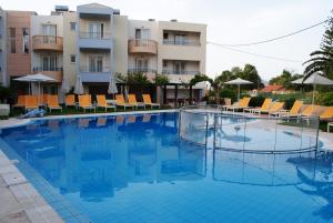 Bazén v ubytování Melina Beach nebo v jeho okolí