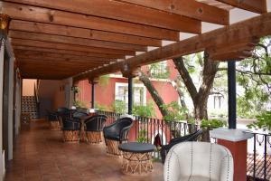 Balkón nebo terasa v ubytování Hotel Ana Catalina and Suites