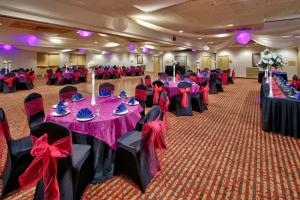 Fotografie z fotogalerie ubytování Ramada by Wyndham Albuquerque Midtown v destinaci Albuquerque + 37 fotografií