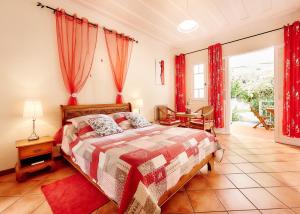 Postel nebo postele na pokoji v ubytování Relais Des Gouverneurs