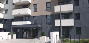 Budynek, w którym mieści się apartament
