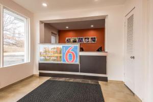 Certifikát, hodnocení, plakát nebo jiný dokument vystavený v ubytování Motel 6-Schenectady, NY