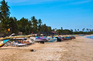 Pantai di atau dekat dengan hotel