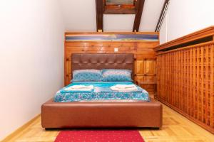 Postel nebo postele na pokoji v ubytování Fortezza rooms