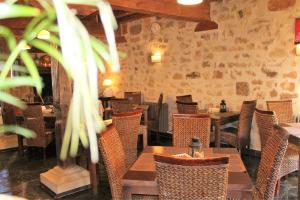Hotel Rural el Arrabal Siguenza的休息区