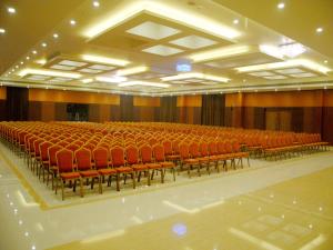 Photo de la galerie de l'établissement Fortune Select Grand Ridge, Tirupati - Member ITC's Hotel Group, à Tirupati