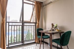 Балкон або тераса в Wuhan Hongshan·Guanggu Square· Locals Apartment 00157650