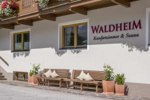 Το κτήριο όπου στεγάζεται  το bed & breakfast