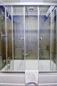 Koupelna v ubytování Tugcu Hotel Select